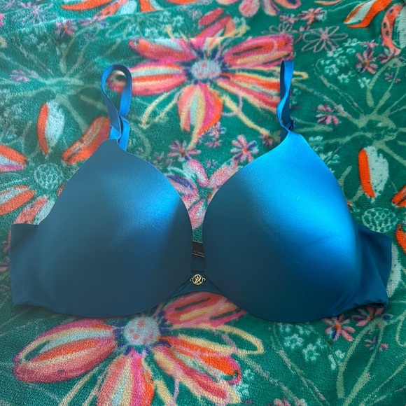 Victoria's Secret Other - Victoria’s Secret 34C bra #057